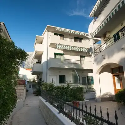 Apartments by the sea Promajna