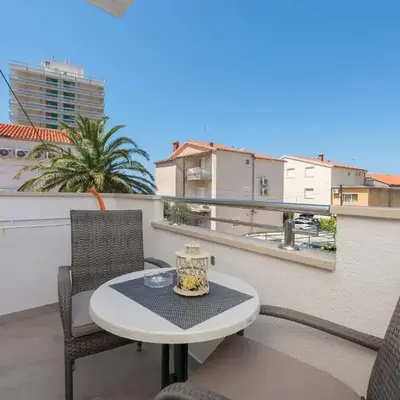Apartmani Mona