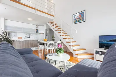 Kuhinja ili čajna kuhinja u objektu New Gallery Apartment with Beautiful View