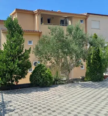 Zgrada u kojoj se nalazi apartman