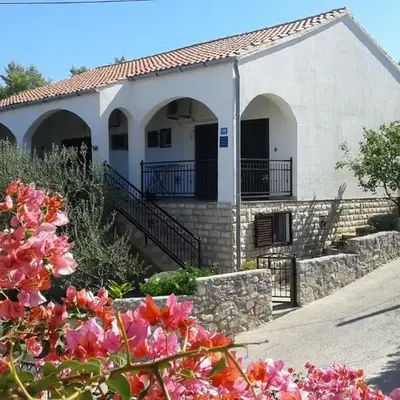 Apartments by the sea Stomorska
