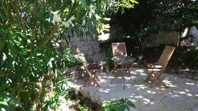 Vrt u objektu Takoma Hvar
