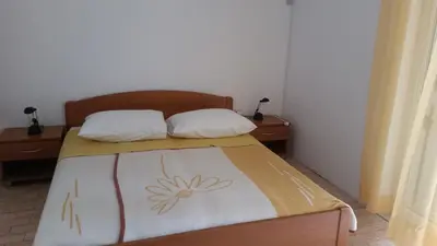 Krevet ili kreveti u jedinici u objektu Apartments by the sea Sveta Nedilja, Hvar - 11433