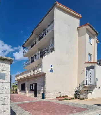 Zgrada u kojoj se nalazi apartman