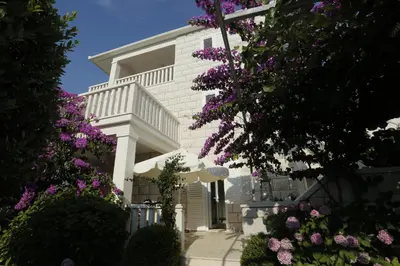 Zgrada u kojoj se nalazi apartman
