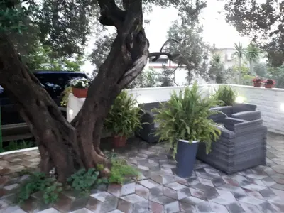 Vrt u objektu Apartments Ella