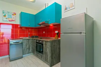 Kuhinja ili čajna kuhinja u objektu Apartments La Flor