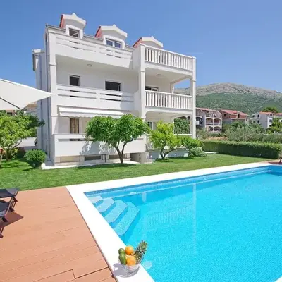 Luxury apartment Frane