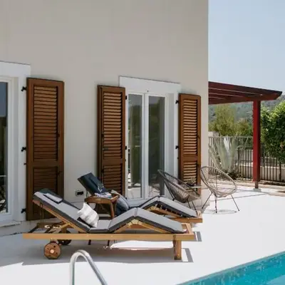 Villa Aurelia by Domus Mirus - Rooftop Cinema & Pool & 6 Minute Walk to Beach
