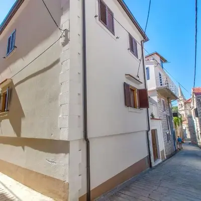 Apartments Jaksa