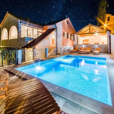 Holiday Home Villa Frančeska