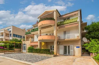 Zgrada u kojoj se nalazi apartman