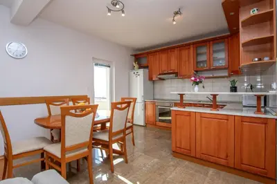 Kuhinja ili čajna kuhinja u objektu Apartment Zdravko