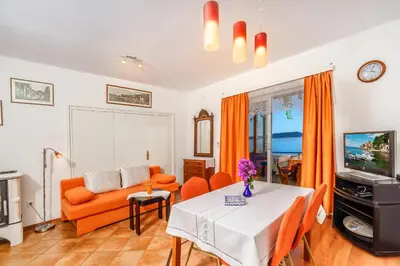 TV i/ili zabavni centar u objektu Apartments by the sea Pisak, Omis - 6897