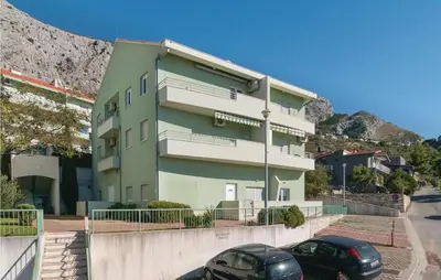 Pogled na planine ili pogled na planine iz apartmana