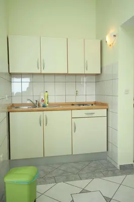 Kuhinja ili čajna kuhinja u objektu Apartments with a parking space Makarska - 6694