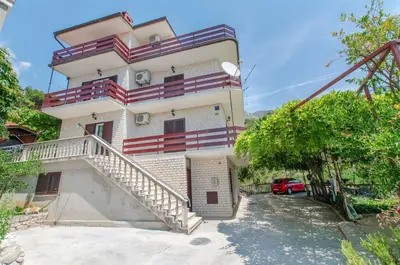 Zgrada u kojoj se nalazi apartman
