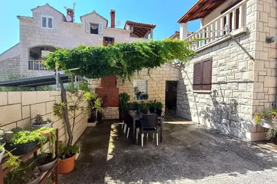 Zgrada u kojoj se nalazi apartman