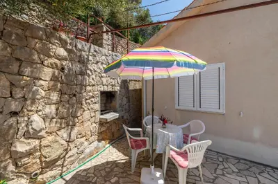 Popločani dio dvorišta ili vanjski dio objekta Apartment Pisak 967b