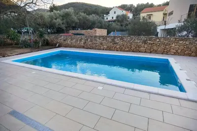 Bazen u objektu Apartments with swimming pool Stari Grad, Hvar - 4015 ili u blizini