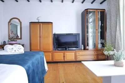 TV i/ili zabavni centar u objektu Apartment Beach Makarska
