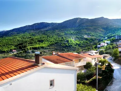 Pogled na planine ili pogled na planine iz apartmana