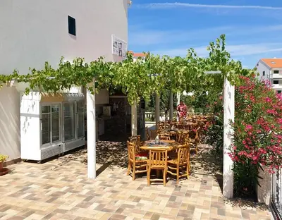 Zgrada u kojoj se nalazi apartman