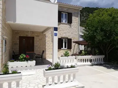 Zgrada u kojoj se nalazi apartman
