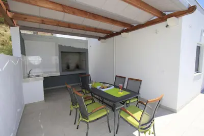 Kuhinja ili čajna kuhinja u objektu Villa Domus