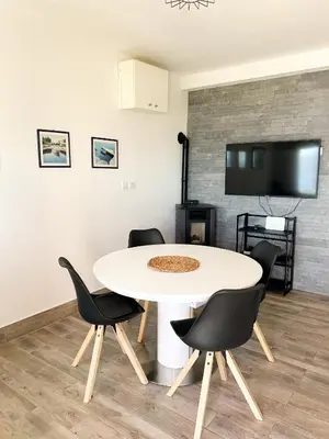 TV i/ili zabavni centar u objektu Apartments Vedran