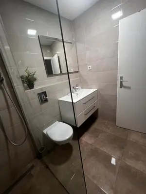 Kupaonica u objektu Apartmani Cvitanovic