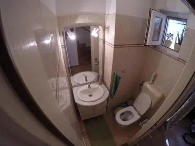 Kupaonica u objektu Apartments with WiFi Omis - 12525
