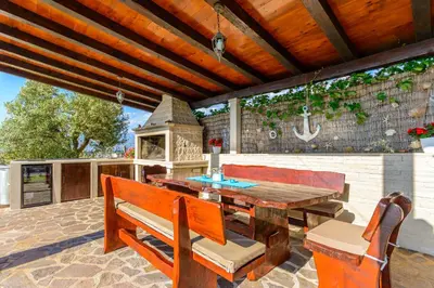 Popločani dio dvorišta ili vanjski dio objekta Seaside luxury villa with a swimming pool Supetar, Brac - 12371