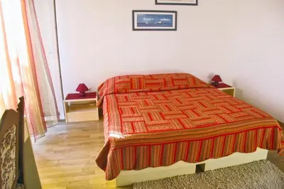 Krevet ili kreveti u jedinici u objektu Apartments by the sea Bol, Brac - 2905