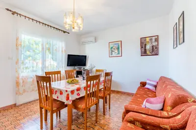 TV i/ili zabavni centar u objektu Apartment Mia