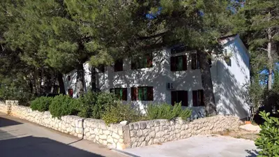 Zgrada u kojoj se nalazi apartman