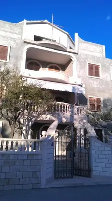 Zgrada u kojoj se nalazi privatni smještaj
