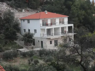 Zgrada u kojoj se nalazi apartman