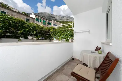 Pogled na planine ili pogled na planine iz apartmana