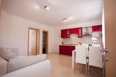 Kuhinja ili čajna kuhinja u objektu Apartments MIA