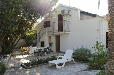 Zgrada u kojoj se nalazi apartman