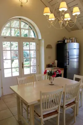 Kuhinja ili čajna kuhinja u objektu Villa St Roko - Charme Holidays