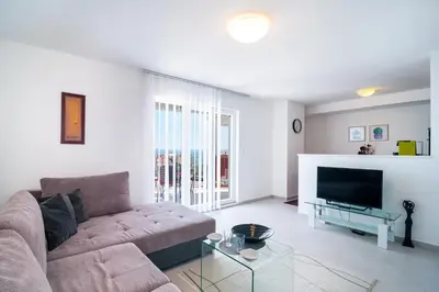 TV i/ili zabavni centar u objektu Daniel's Apartments Split