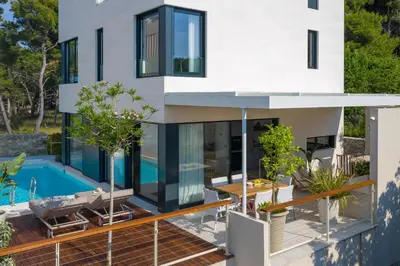 Bazen u objektu Agapao Villas ili u blizini