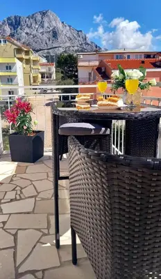Pogled na planine ili pogled na planine iz apartmana