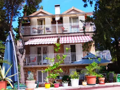 Zgrada u kojoj se nalazi apartman