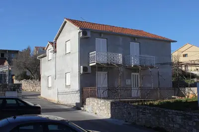 Zgrada u kojoj se nalazi apartman