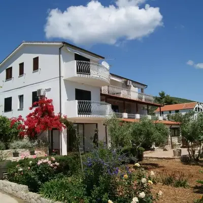 Apartment Zavala 553d