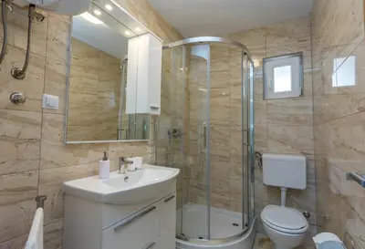 Kupaonica u objektu Apartments Gabelic