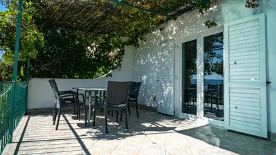 Balkon ili terasa u objektu Holiday home Gandalj_2